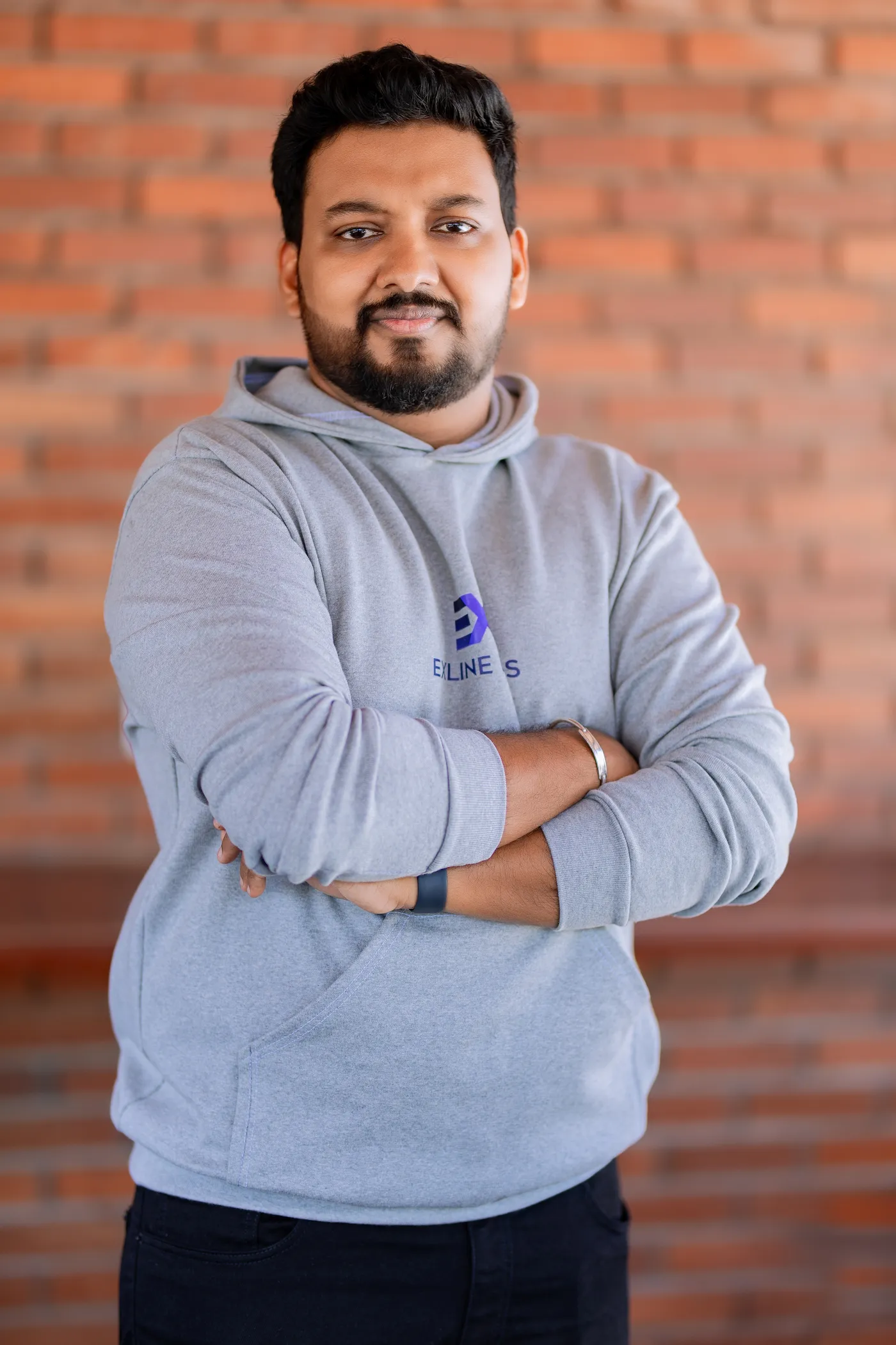 Portrait of Tharshanth Thangavadivel, Director & CEO at Exline Labs