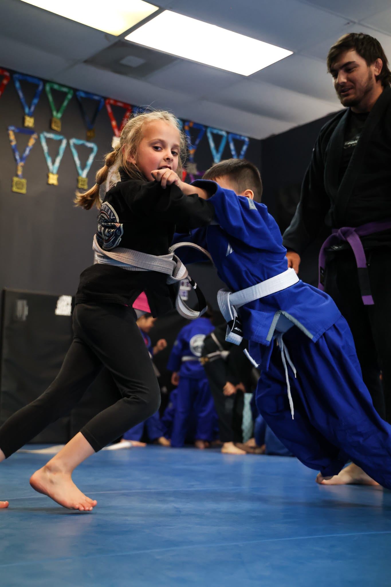adult jiu jitsu in Lawrenceville, GA wrestling for position