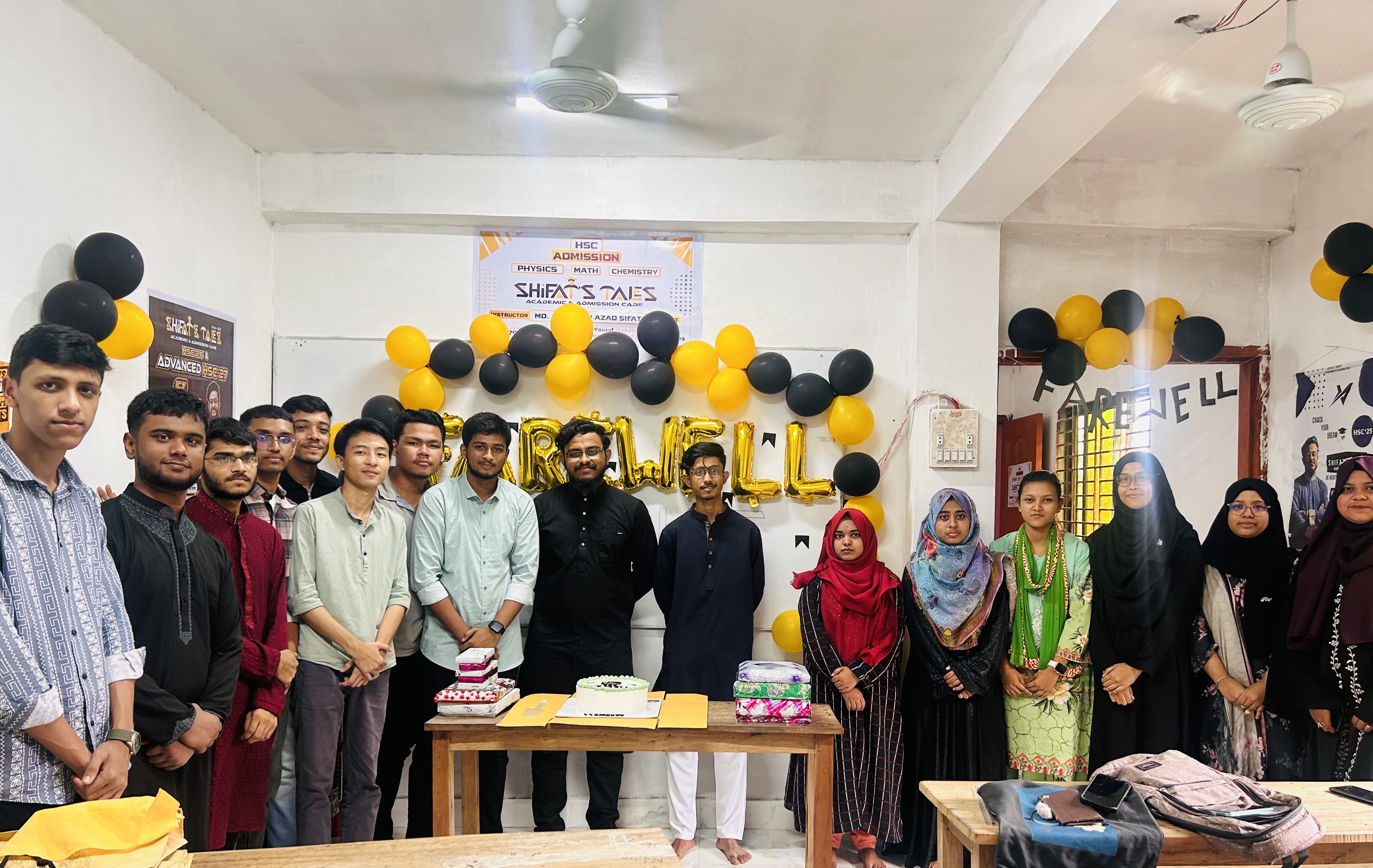 25 ব্যাচের সাথে তোলা গ্রুপ ছবি (ছবিতে জুহি & উর্মি অনুপস্থিত)
