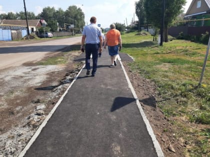 В Кирсановском округе выполнены работы по устройству тротуара в селе Голынщина