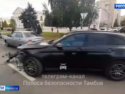 Массовое ДТП в центре Тамбова