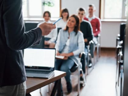 Россиян переучат на халвамесов и радистов-радиолокаторщиков