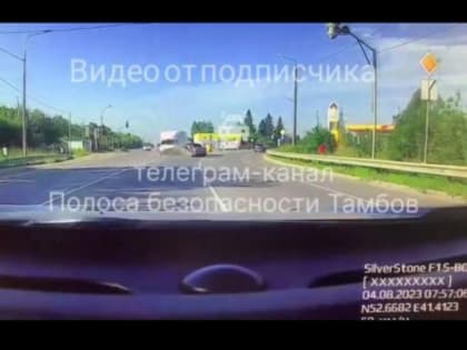 В Тамбовской области пассажир легковушки вылетела из окна автомобиля во время ДТП