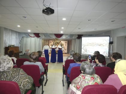 Представитель Тамбовской епархии принял участие в Рождественском концерте в ТОГАУ «Социально — реабилитационный центр “Серебряный Бор”»