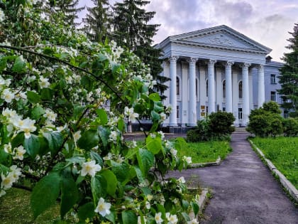 Жители микрорайона ЦГЛ смогут получить помощь медиков, не посещая поликлинику