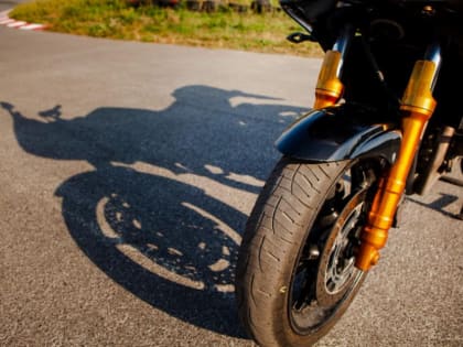 В Госавтоинспекции рассказали, кому запрещено управлять мототранспортом