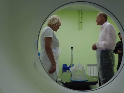 Радиолог Александр Столбовой дал мастер-класс врачам областного онкодиспансера