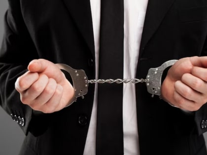 В Мичуринском районе на скамье подсудимых окажется полицейский