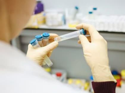 Cимптомы смешанного заражения гриппом и коронавирусом назвал врач России