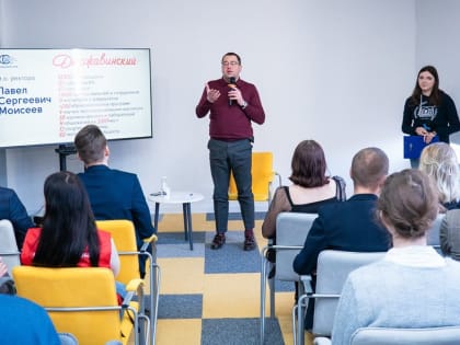 И.о. ректора Державинского университета провел встречу со студентами