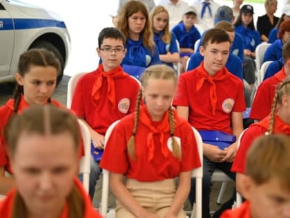 Максим Егоров провёл урок ПДД для школьников в "Тамбовском Артеке"