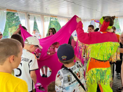 Партийцы организовали праздник для детей с ограниченными возможностями здоровья