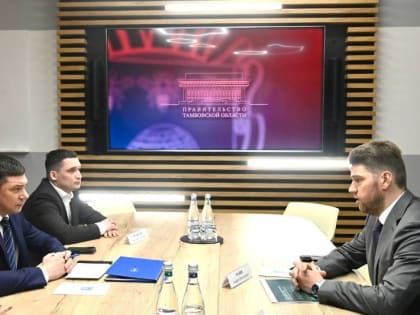 Развитие растениеводства на Тамбовщине обсудили Евгений Первышов и Андрей Разин