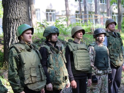 В Державинском университете завершились военные учебные сборы для школьников