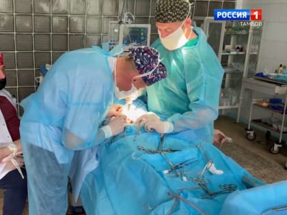 Сегодня: пресс-конференция Алексея Овчинникова, круглый стол в Общественной палате области и акция книгодарения