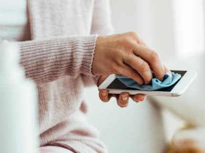 В Роспотребнадзоре перечислили правила по дезинфекции гаджетов