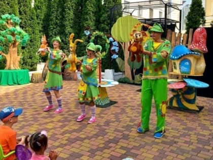 Тамбовский театр вновь открывает «Театральный двор»