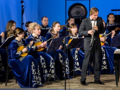 "Россияне" выступят с концертом с известным солистом-гобоистом Алексеем Балашовым