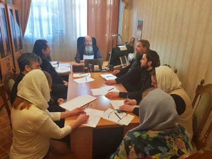 В Тамбовском епархиальном управлении состоялось совещание оперативного штаба Тамбовской епархии по оказанию помощи беженцам.