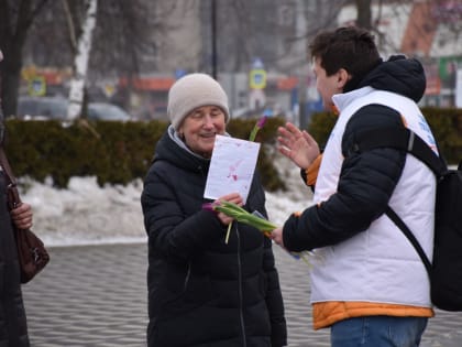 Студенты ТГТУ приняли участие в акции «Вам, любимые»