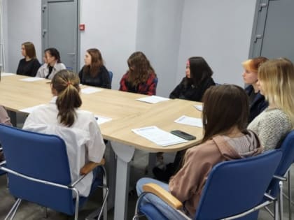 Специалисты рассказовского центра занятости провели «Быстрое свидание с работой» для молодёжи