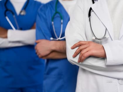 Врачи рассказали о борьбе с метеозависимостью