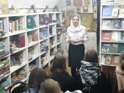 В библиотеке Свято-Троицкого собора г. Моршанска проведены встречи с учащимися 6-7 -х классов МБОУ СОШ №3 и МБОУ «Начальная школа №5», посвященные Дню православной книги»