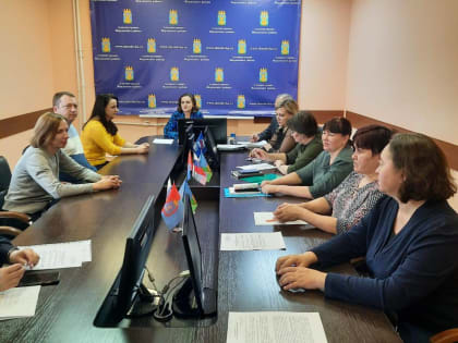 Заседание муниципальной комиссии по делам несовершеннолетних и защите их прав при администрации Жердевской работы.