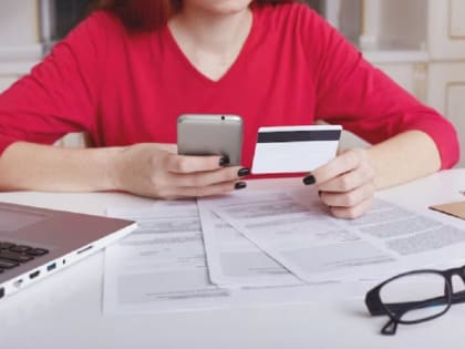 Спрос на потребительские кредиты в апреле в России вырос вдвое