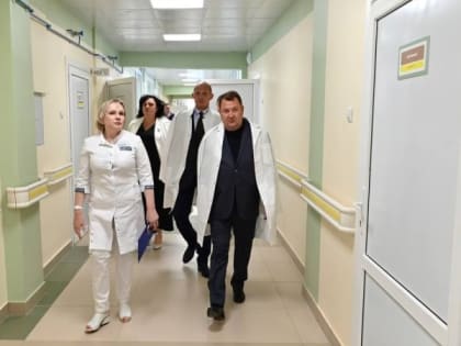 Качество ремонта в кардиологическом отделении больницы имени Архиепископа Луки проверил Максим Егоров