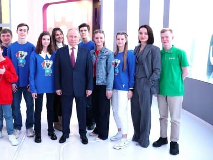 Котовчанка стала участником ll Съезда Движения Первых и спела гимн России вместе с президентом