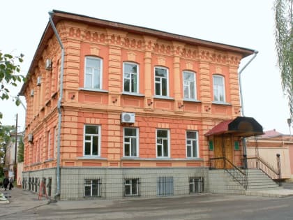 Произошло возгорание в здании. Пострадавших нет.