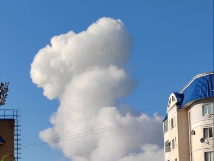 Над Тамбовом поднялся столб белого густого дыма