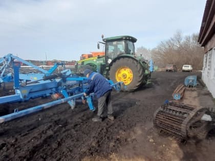 В Ржаксинском округе дали старт посевной