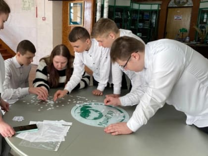 “Движение первых” на “Стратегии первых”