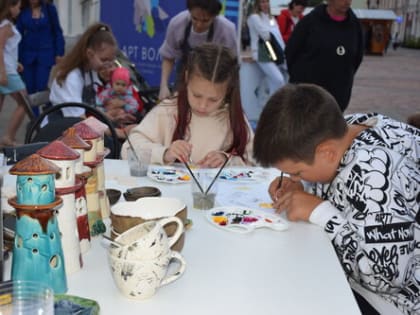 Больше трех тысяч гостей посетили фестиваль креативных индустрий «АРТ-Волки»