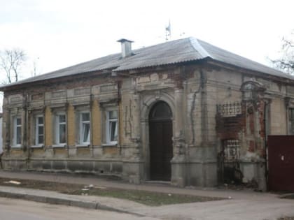 Жилые дома – объекты культурного наследия и бывшие общежития получат деньги на капремонт из бюджета