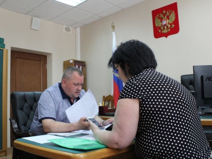 Первый вице-губернатор Олег Иванов провел личный прием граждан