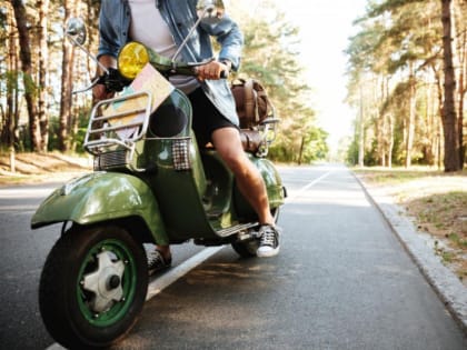 Тамбовчанка купила скутер и пожаловалась, что на неё оформили кредит неизвестные