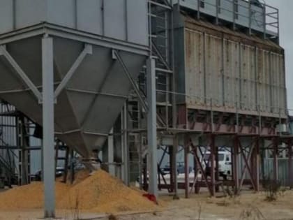 В Сосновском районе двух рабочих насмерть засыпало кукурузой