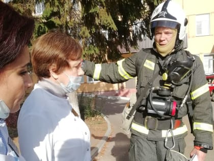 Тренировка по пожарной безопасности в акушерско-гинекологическом корпусе