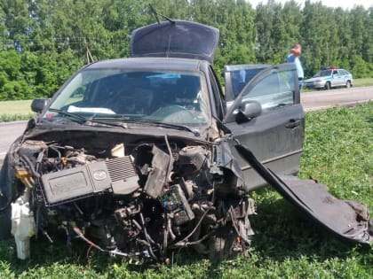 В Ржаксинском районе водитель Mazda 3 устроил ДТП на «встречке»