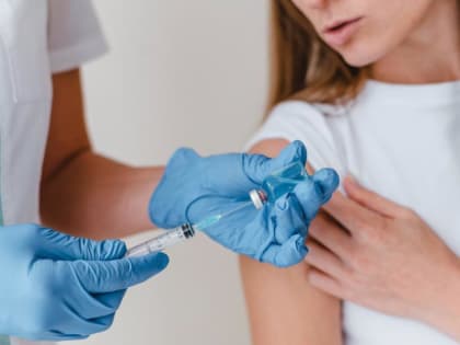 В ВОЗ порекомендовали не вакцинироваться против COVID-19 более трёх раз