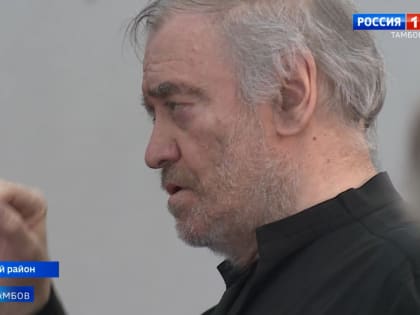 Валерий Гергиев и оркестр Мариинского театра дали концерт в Ивановке