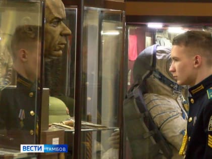 В Клубе будущих офицеров провели занятие воспитанников кадетского корпуса