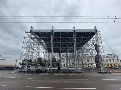 В Тамбове продолжается монтаж сцены к фестивалю «Весь Рахманинов»