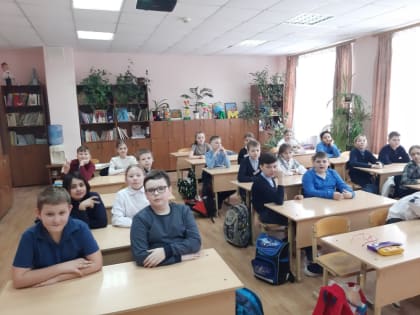 Игра-викторина «Язык родной, дружи со мной»