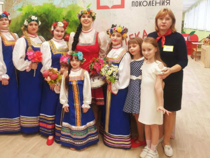 Народный ансамбль "В мире танца" провел творческий вечер "Русская душа" в детской библиотеке