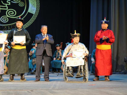 В Туве назвали лучших исполнителей горлового пения на VIII Международном симпозиуме «Хоомей – феномен культуры народов Центральной Азии»