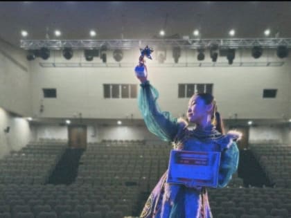 Новый триумф Ай-Кыс Кыргыс: у тувинской звезды - Гран-при VI Международного фестиваля-конкурса «От ыры»